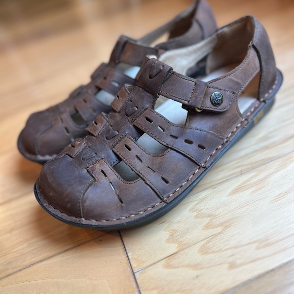 NWOT Alegria Pesca Fisherman Brown Leather Sandals with Black Sole - Picture 13 of 13